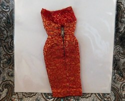 golden elegance back